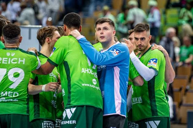 Handball Bundesliga; HSG Wetzlar - TBV Lemgo Lippe, 14.09.25 Anadin Suljakovic (HSG Wetzlar, 12), Philipp Ahouansou (HSG Wetzlar, 19), Filip Vistorop (HSG Wetzlar, 4), Justin Müller (HSG Wetzlar, 25)) Handball Bundesliga; HSG Wetzlar - TBV Lemgo Lippe: Wetzlar, 14.09.25 Copyright: xBEAUTIFULxSPORTS Roeczeyx