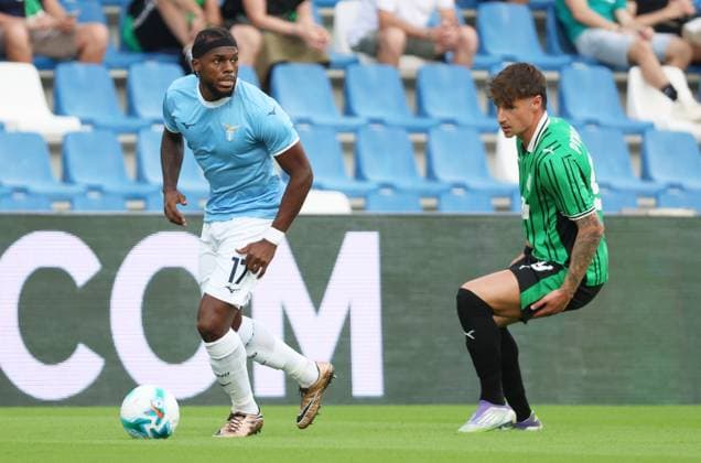Lazio™s Nuno Tavares during the Serie A Unilive soccer match between U.S Sassuolo and S.S. Lazio at Mapei stadium, Reggio Emilia, northern Italy, Monday, September 14, 2025. - Soccer - (Photo Michele Nucci - LaPresse)  Copyright: xMichelexNucci LaPressex