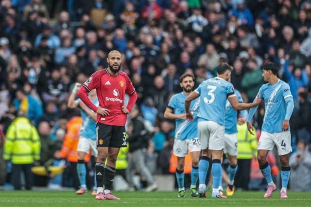Premier League Manchester City v Manchester United, ManU A dejected Noussair Mazraoui of Manchester United after Erling Haaland of Manchester City scores to make it 2-0 during the Premier League match Manchester City vs Manchester United at Etihad Stadium, Manchester, United Kingdom, 14th September 2025 (Photo by Mark Cosgrove News Images) Manchester Etihad Stadium Manchester United Kingdom Copyright: xMarkxCosgrove NewsxImagesx
