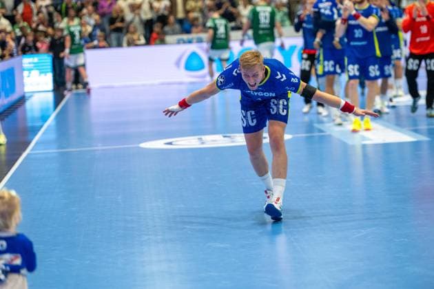 Ellidi Snaer Vidarsson, Kreislaufer, (VfL Gummersbach 4)VfL Gummersbach vs. Fuechse Berlin, Daikin Handball Bundesliga, Herren ,4. Spieltag, 14.09.2025 Gummersbach NRW Deutschland