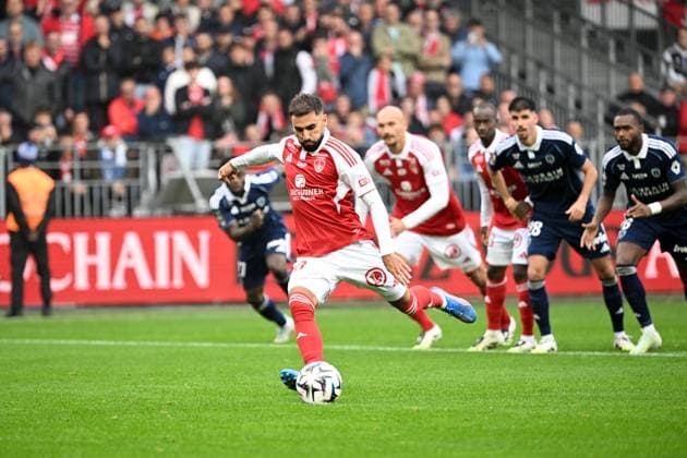 Stade Brestois 29 v Paris FC - Ligue 1 McDonald s 2025 2026 10 Romain DEL CASTILLO (sb29) during the Ligue 1 McDonald s match between Brest and Paris at Stade Francis Le Ble on September 14, 2025 in Brest, France. Brest France  Copyright: xFEPx 776348128