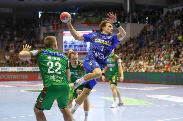14.09.2025, xgox, Handball - Daikin HBL SC Magdeburg - TVB Stuttgart emspor, v.l. Max Haefner (Häfner, Stuttgart, 3) wirft Tor, Torschuetze, erzielt Tor, Treffer, scores the goal Magdeburg