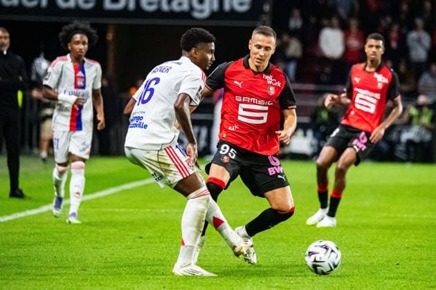 FOOTBALL : Stade Rennais vs Olympique Lyonnais - Ligue 1 - JournÃ e 4 - 14 09 2025 Przemyslaw Frankowski (Stade Rennais) Abner (OL) RennesFrance  Copyright: xBaptistexAutissierx