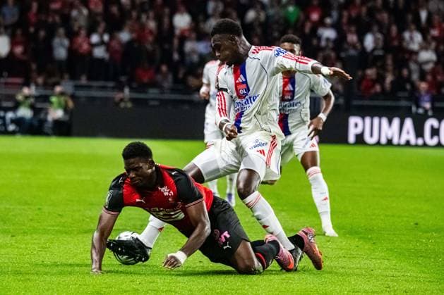 FOOTBALL : Stade Rennais vs Olympique Lyonnais - Ligue 1 - JournÃ e 4 - 14 09 2025 Moussa NiakhatÃ (OL) Breel Embolo (Stade Rennais) RennesFrance  Copyright: xBaptistexAutissierx