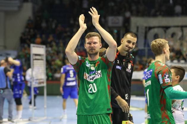 14.09.2025, xtgx, SC Magdeburg - TVB Stuttgart v.l. Philipp Weber (Magdeburg, 20) Jubel ueber den Sieg, Jubel nach Spielende Magdeburg