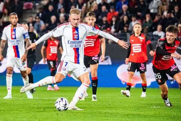 FOOTBALL : Stade Rennais vs Olympique Lyonnais - Ligue 1 - JournÃ e 4 - 14 09 2025 Adam Karabec (OL) RennesFrance  Copyright: xBaptistexAutissierx
