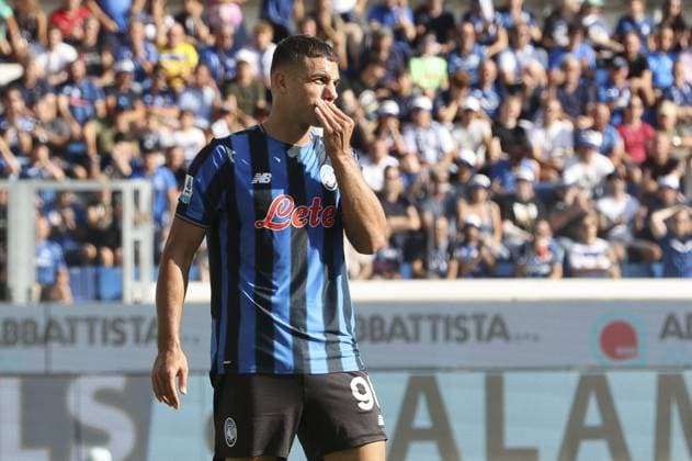 CALCIO - Serie A - Atalanta BC vs US Lecce Nikola Krstovic of Atalanta BC expresses disappointment during Atalanta BC vs US Lecce, 3Â° Serie A Enilive 2025-26 game at New Balance stadium in Bergamo (BG), Italy, on September 14, 2025. Bergamo Italy  Copyright: xIPAxSport ABACAx
