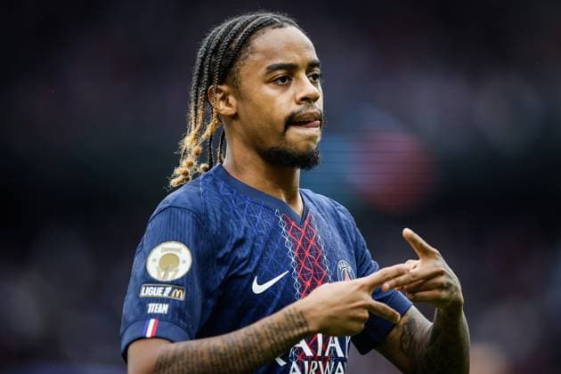 September 14, 2025, Paris, France, France: Bradley BARCOLA of PSG celebrates his goal during the Ligue 1 match between Paris Saint-Germain (PSG) and RC Lens at Parc des Princes Stadium on September 14, 2025 in Paris, France. Paris France - ZUMAm308 20250914_zsp_m308_012 Copyright: xMatthieuxMirvillex