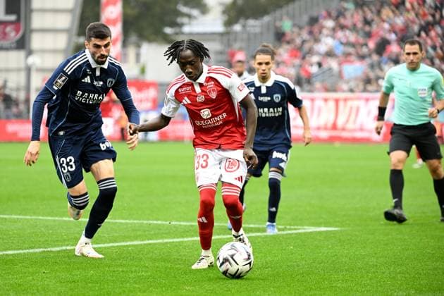 Stade Brestois 29 v Paris FC - Ligue 1 McDonald s 2025 2026 33 Hamidou MAKALOU (sb29) - 33 Pierre LEES MELOU (pfc) during the Ligue 1 McDonald s match between Brest and Paris at Stade Francis Le Ble on September 14, 2025 in Brest, France. Brest France  Copyright: xFEPx 776348128