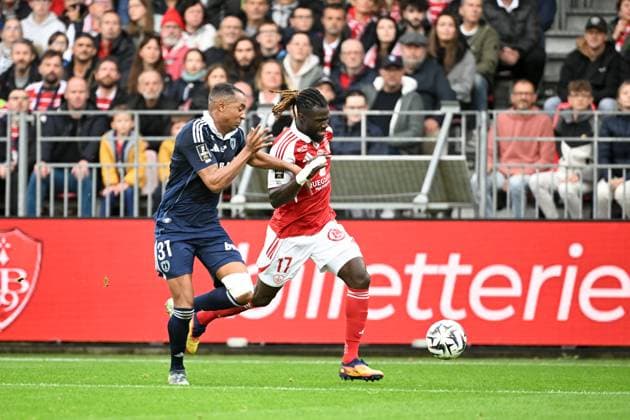 Stade Brestois 29 v Paris FC - Ligue 1 McDonald s 2025 2026 31 Samir CHERGUI (pfc) - 17 Mama BALDE (sb29) during the Ligue 1 McDonald s match between Brest and Paris at Stade Francis Le Ble on September 14, 2025 in Brest, France. Brest France  Copyright: xFEPx 776348128