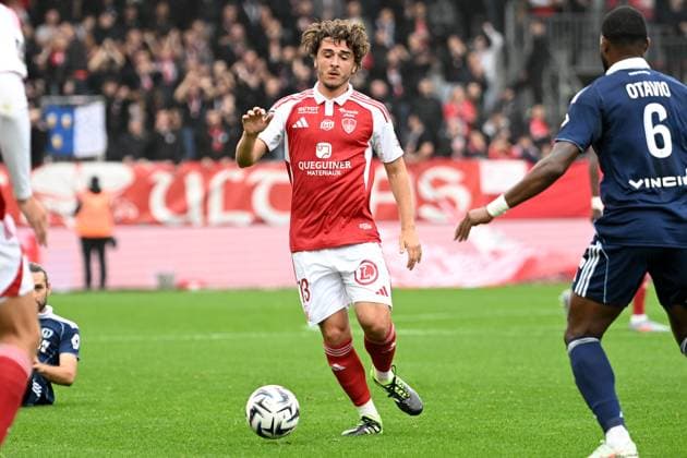 Stade Brestois 29 v Paris FC - Ligue 1 McDonald s 2025 2026 13 Joris CHOTARD (sb29) during the Ligue 1 McDonald s match between Brest and Paris at Stade Francis Le Ble on September 14, 2025 in Brest, France. Brest France  Copyright: xFEPx 776348128