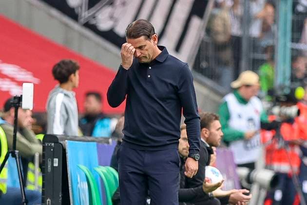 Mönchengladbach, Deutschland, 14.09.25: Gerardo Seoane (Borussia Mönchengladbach) gestikuliert, Gestik waehrend des Spiels der Bundesliga zwischen Borussia Mönchengladbach vs SV Werder Bremen im Stadion im Borussia Park Mönchengladbach Stadion im Borussia Park North Rhine-Westphalia Germany Copyright: xBrauer-Fotoagenturx xAdrianxSchlx