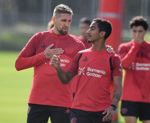 15.09.2025, xophax, Fussball 1.Bundesliga Bayer 04 Leverkusen Saison 2025 2026 Bayer 04 Leverkusen , Training Robert Andrich , links und Arthur ( beide Bayer04 ) Leverkusen
