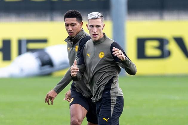 15.09.2025, Abschlusstraining zum UEFA Champions League Spiel zwischen Juventus Turin und Borussia Dortmund, v. l. Jobe Bellingham (Borussia Dortmund), Nico Schlotterbeck (Borussia Dortmund), Dortmund Trainingsgelände Borussia Dortmund NRW Deutschland xRHR-FOTO DEx Copyright: DennisxEwert RHR-FOTOx RHR-FOTO DE