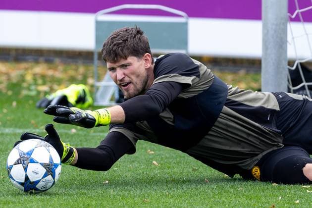 15.09.2025, Abschlusstraining zum UEFA Champions League Spiel zwischen Juventus Turin und Borussia Dortmund, Torwart Gregor Kobel (Borussia Dortmund), Dortmund Trainingsgelände Borussia Dortmund NRW Deutschland xRHR-FOTO DEx Copyright: DennisxEwert RHR-FOTOx RHR-FOTO DE