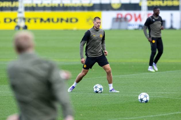 15.09.2025, Abschlusstraining zum UEFA Champions League Spiel zwischen Juventus Turin und Borussia Dortmund, Waldemar Anton (Borussia Dortmund), Dortmund Trainingsgelände Borussia Dortmund NRW Deutschland xRHR-FOTO DEx Copyright: DennisxEwert RHR-FOTOx RHR-FOTO DE