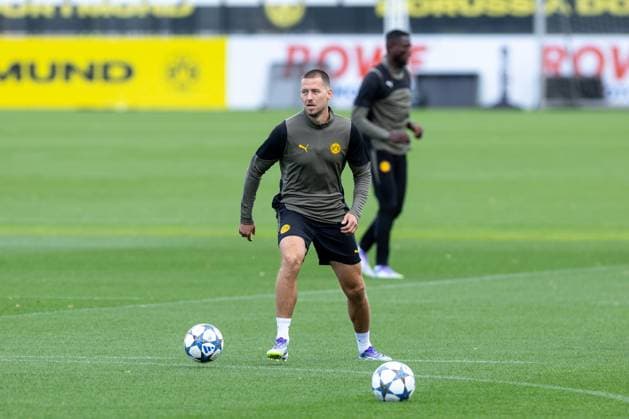 15.09.2025, Abschlusstraining zum UEFA Champions League Spiel zwischen Juventus Turin und Borussia Dortmund, Waldemar Anton (Borussia Dortmund), Dortmund Trainingsgelände Borussia Dortmund NRW Deutschland xRHR-FOTO DEx Copyright: DennisxEwert RHR-FOTOx RHR-FOTO DE