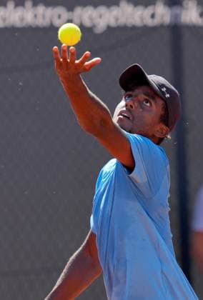 TENNIS - ATP, Tennis Herren Layjet Open BAD WALTERSDORF,AUSTRIA,15.SEP.25 - TENNIS - ATP Challenger Tour, Layjet Open. Image shows Elias Ymer (SWE).  GEPAxpictures xMichaelxRiedler