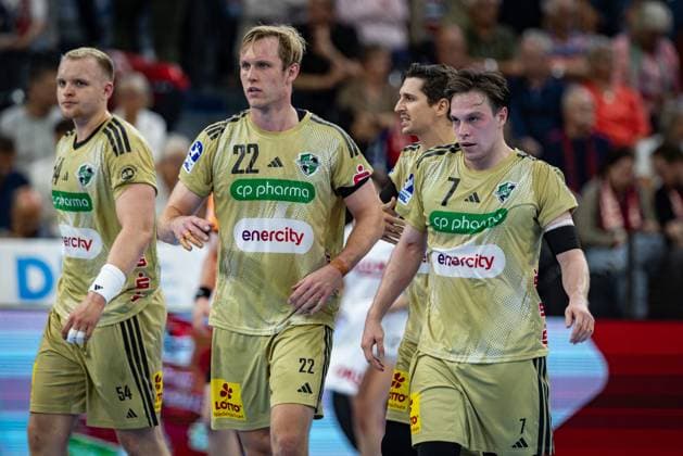 DAIKIN HBL: SG Flensburg-Handewitt vs TSV Hannover-Burgdorf; 15.09.25 Jubel Torjubel bei TSV Hannover-Burgdorf DAIKIN HBL: SG Flensburg-Handewitt vs TSV Hannover-Burgdorf, GP JOULE Arena Flensburg am 15.09.25 Copyright: xBEAUTIFULxSPORTS MarioxM.xKobergx