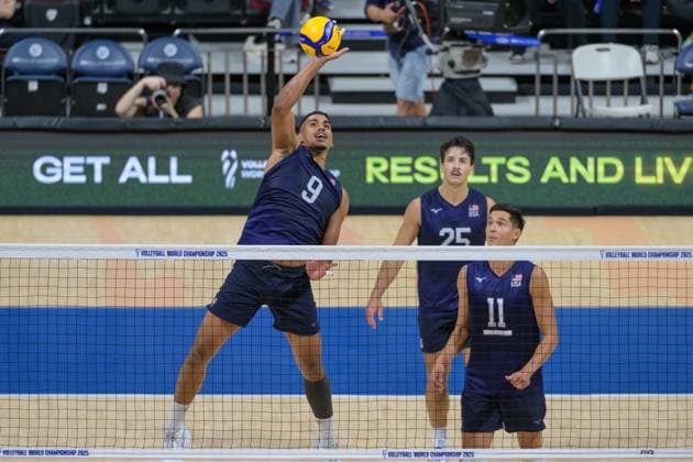 September 15, 2025, Quezon City, Manila, Philippines: USA vs Portugal in their Pool Phase match during the FIVB Mens Volleyball World Championship, WM, Weltmeisterschaft 2025 in Manila, Philippines. USA wins in 3 sets. USAs Gabriel GARCIA, Ethan CHAMPLIN and Micah CHRISTENSON Quezon City Philippines - ZUMAr144 20250915_zap_r144_022 Copyright: xJaynexRussellx