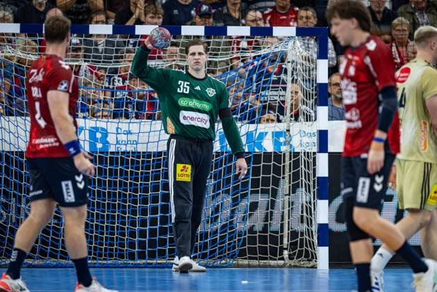 DAIKIN HBL: SG Flensburg-Handewitt vs TSV Hannover-Burgdorf; 15.09.25 Joel Birlehm (Nr.35, TSV Hannover-Burgdorf) DAIKIN HBL: SG Flensburg-Handewitt vs TSV Hannover-Burgdorf, GP JOULE Arena Flensburg am 15.09.25 Copyright: xBEAUTIFULxSPORTS MarioxM.xKobergx
