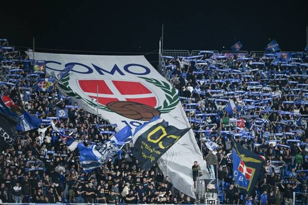 CALCIO - Serie A - Como 1907 vs Genoa CFC Calcio Como supporters during the Italian Serie A football match between Calcio Como and Genoa CFC on 15 of September 2025 at the Giuseppe Senigallia stadium in Como, Italy Como Italy  Copyright: xIPAxSport ABACAx