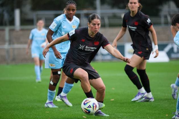 Leverkusen, Deutschland 15. September 2025: 1. FBL - 2025 2026 - Bayer 04 Leverkusen vs. FC Union Berlin Im Bild: Ruby Grant (Bayer Leverkusen) DFB regulations prohibit any use of photographs as image sequences and or quasi-video Ulrich-Haberland-Stadion Nordrhein Westfalen Copyright: xFotostandx xFantinix