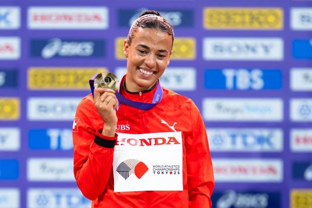 World Athletics Championships; Tokyo, 16.09.2025 Ditaji Kambundji mit der Goldmedaille an den Leichtathletik-Weltmeisterschaften in Tokio am 16. September 2025 Copyright: xBEAUTIFULxSPORTS TobiasxLacknerx