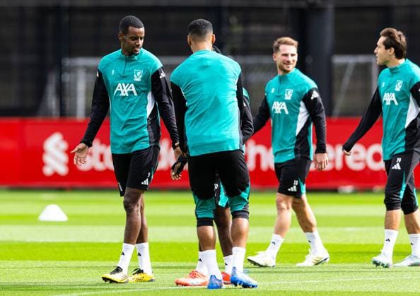 Football - UEFA Champions League - Liverpool FC v AtlÃ tico de Madrid - MD-1 LIVERPOOL, ENGLAND - Tuesday, September 16, 2025: Liverpool s Alexander Isak during a training session at the AXA Training Centre ahead of the UEFA Champions League match between Liverpool FC and AtlÃ tico de Madrid. (Photo by Jessica Hornby Propaganda)  Copyright: xDavidxRawcliffex P2025-09-16-LFC-Training-Atletico-1