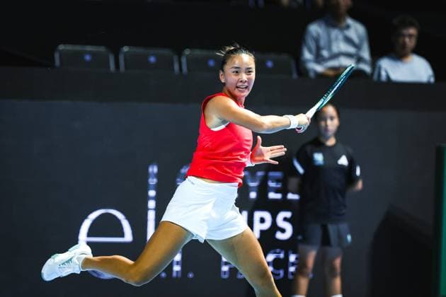 SHENZHEN, CHINA - SEPTEMBER 16: Yuan Yue of China competes against Elisabetta Cocciaretto of Italy in the 2025 Billie Jean King Cup Finals quarterfinal match between Italy and China at Shenzhen Bay Sports Centre Arena on September 16, 2025 in Shenzhen, Guangdong Province ofChina.  Copyright: xVCGx 111591328437