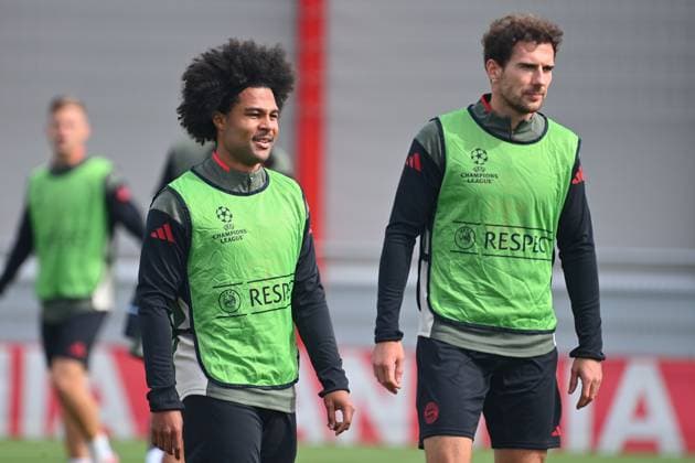 v.li:Serge GNABRY (FC Bayern Muenchen),Leon GORETZKA (Bayern Muenchen). Abschlusstraining am 16.09.2025 Fussball Champions League,Saison 2025 26 FC Bayern Muenchen FC Chelsea