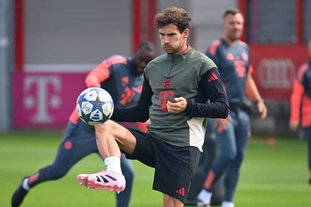 Leon GORETZKA (Bayern Muenchen), Aktion,Einzelbild,angeschnittenes Einzelmotiv,Halbfigur,halbe Figur. Abschlusstraining am 16.09.2025 Fussball Champions League,Saison 2025 26 FC Bayern Muenchen FC Chelsea