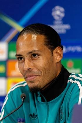 Football - UEFA Champions League - League Phase - Liverpool FC v Club AtlÃ tico de Madrid - MD-1 LIVERPOOL, ENGLAND - Tuesday, September 16, 2025: Liverpool s captain Virgil van Dijk during a press conference, PK, Pressekonferenz at Anfield ahead of the UEFA Champions League game between Liverpool FC and AtlÃ tico de Madrid. (Photo by Jessica Hornby Propaganda)  Copyright: xDavidxRawcliffex P2025-09-16-LFC-Training-Atletico-44