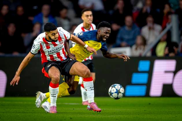 PSV Eindhoven midfielder Ismael Saibari, Union Saint-Gilloise midfielder Ousseynou Niang during the match PSV - Royale Union Saint-Gilloise at the Philips stadium for the Champions League - League phase - Matchday 1 season 2025-2026 in EINDHOVEN, Netherlands on 16 september 2025, (photo by Marcel van Dorst EYE4images DeFodi Images)