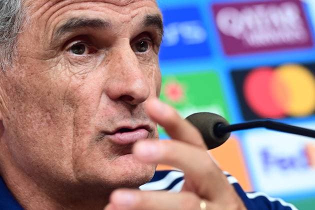 UEFA Champions League - Olympiacos FC press conference, PK, Pressekonferenz - Olympiacos FC goalkeeper Alexandros Paschalakis and coach JosÃ Luis Mendilibar attend a traiining session ahead of the UEFA Champions League Phase matchday 1 soccer match between Olympiacos FC and Pafos FC in Stadium Georgios Karaiskakis in Piraeus, Greece, 10 September 2024.. IMAGO ONE INCH PRODUCTIONS PIRAEUS Greece Copyright: xONExINCHxPRODUCTIONSx 6657783
