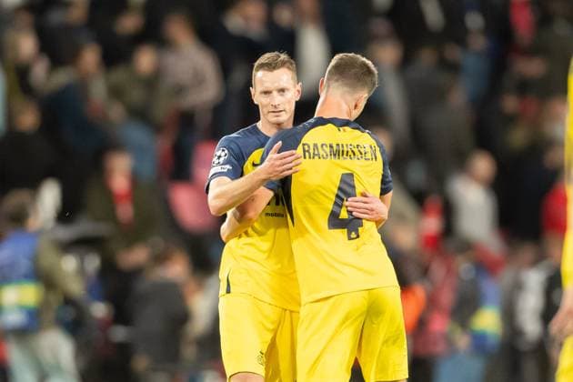 Rob Schoofs (Union Saint-Gilloise) und Mathias Rasmussen (Union Saint-Gilloise) celebrate after winning during the UEFA Champions League 2025 26 League Phase MD1 match between PSV Eindhoven and R. Union Saint-Gilloise at PSV Stadion on September 16, 2025 in Eindhoven, Netherlands.