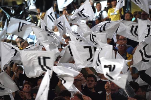 Foto IPP Massimo Rana Torino 16-09-2025 Calcio Champions League 2025 2026 Juventus-Borussia Dortmund nella foto tifosi juventus Italy Photo Press - World Copyright italy ITALY  Copyright: xR4924_italyphotopressx