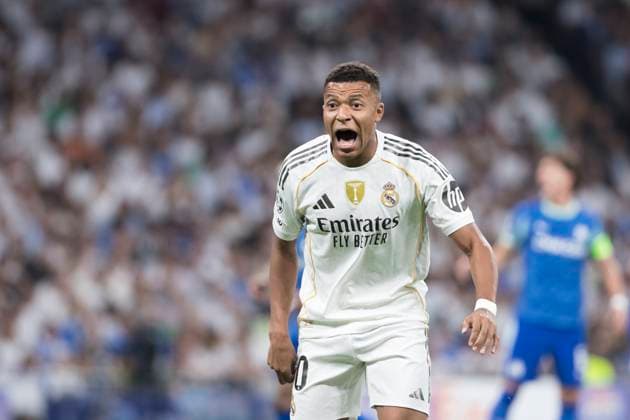 UEFA champions league - Real Madrid vs Marseille MADRID, SPAIN - September 16: Kylian Mbappe of Real Madrid reacts to a missed opportunity during the UEFA champions league 2025 26 match between Real Madrid and Marseille at Santiago Bernabeu Stadium. (Photo by Guillermo Martinez) Madrid Santiago Bernabeu Stadium Spain Copyright: xGuillermoxMartinezx