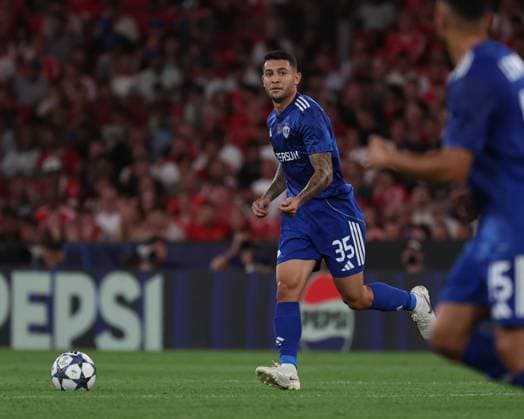 Pedro Bicalho (Qarabag FK) with the ball during the match between SL Benfica and Qarabag FK, valid for Champions League at Estadio da Luz on 16 September 2025. Lisboa Portugal Copyright: xIMAGOx xPRIMExSPORTSxIMAGESx xFILIPExOLIVEIRAx