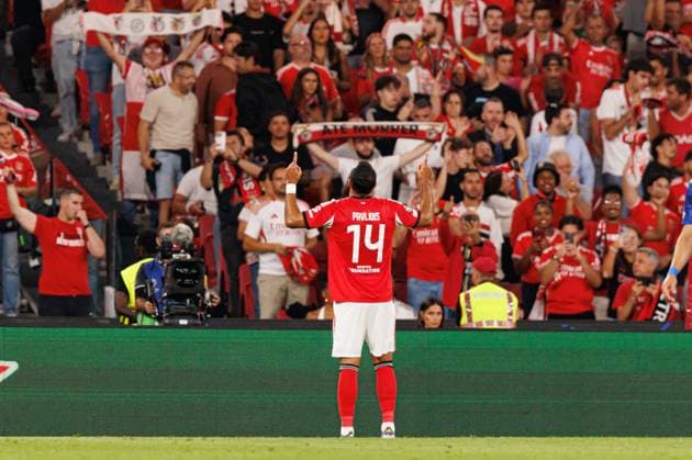 Vangelis Pavlidis seen celebrating after scoring goal during Champions League league phase game between SL Benfica and Qarabag FK (Maciej Rogowski Ball Raw Images) Lisbon Estadio Da Luz Portugal Copyright: xMaciejxRogowskix maciejrogowski_slbenfica_qarabag2526-10