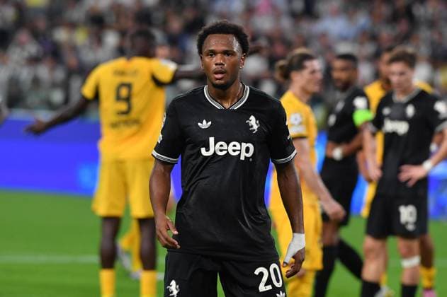 Foto IPP Massimo Rana Torino 16-09-2025 Calcio Champions League 2025 2026 Juventus-Borussia Dortmund nella foto lois openda Italy Photo Press - World Copyright italy ITALY  Copyright: xR4924_italyphotopressx