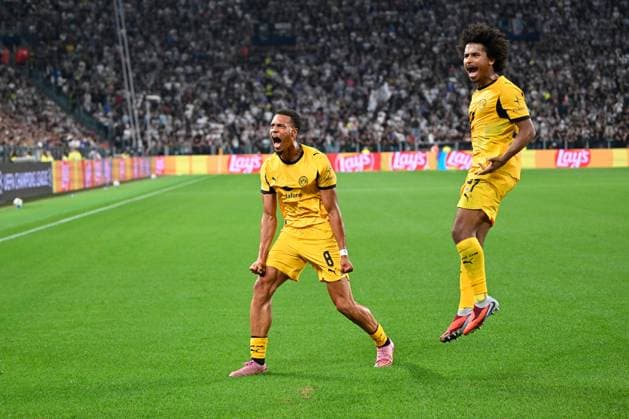 Turin, Allianz Stadium, 16.09.25, ITA, Herren, UEFA Champions Leaugue, Saison 2025-2026, Juventus Turin - Borussia Dortmund Bild: Felix NMECHA (Dortmund) jubelt nach seinem Tor zum 1:2 UEFA regulations prohibit any use of photographs as image sequences and or quasi-video. Piemont Italien