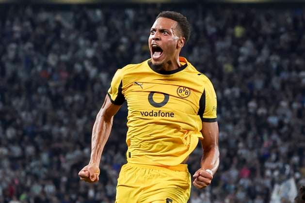 Felix Nmecha (Borussia Dortmund) bejubelt seinen Treffer zum 1:2, UEFA Champions League 2025 26 League Phase MD1, Juventus v Borussia Dortmund, Juventus Stadium am 16. September 2025 in Turin, Italien. (Foto von Marco Steinbrenner DeFodi Images) Felix Nmecha (Borussia Dortmund) celebrates after scoring his teams second goal, UEFA Champions League 2025 26 League Phase MD1, Juventus v Borussia Dortmund, Juventus Stadium, September 16, 2025 in Turin, Italy. (Photo by Marco Steinbrenner DeFodi Images)