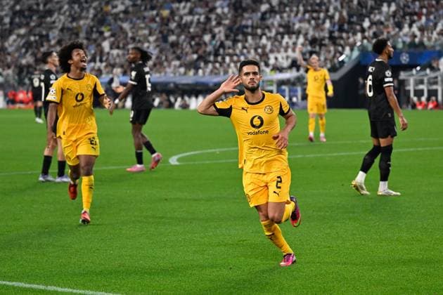 Turin, Allianz Stadium, 16.09.25, ITA, Herren, UEFA Champions Leaugue, Saison 2025-2026, Juventus Turin - Borussia Dortmund Bild: YAN COUTO (Dortmund) jubelt nach seinem Tor zum 2:3 UEFA regulations prohibit any use of photographs as image sequences and or quasi-video. Piemont Italien