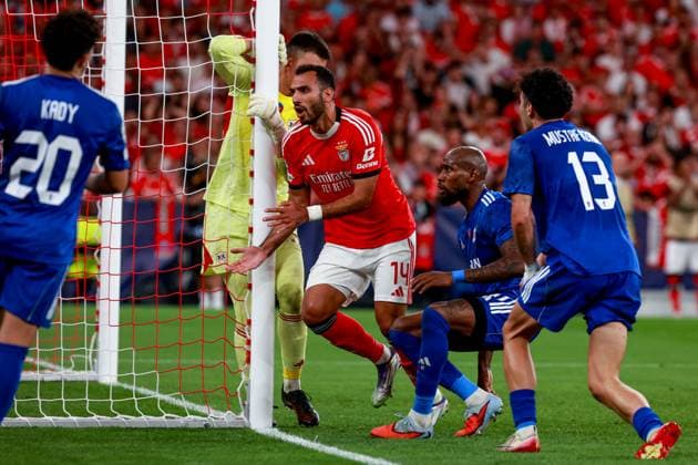 Estadio da Luz Vangelis Pavlidis of SL Benfica reacts during the UEFA Champions League 2025 26 League Phase MD1 match between SL Benfica and Qarabag FK at Estadio da Luz on September 16, 2025 UEFA Champions League League Phase MD1 - SL Benfica vs Qarabag FK (Valter Gouveia SPP) Copyright: xValterxGouveia SPPx spp-en-VaGo-VG_L7378
