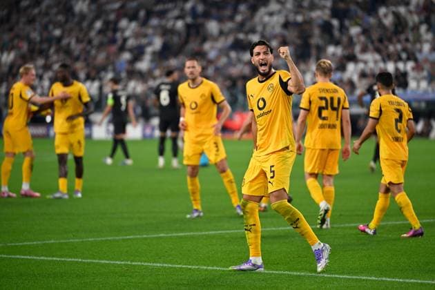 Turin, Allianz Stadium, 16.09.25, ITA, Herren, UEFA Champions Leaugue, Saison 2025-2026, Juventus Turin - Borussia Dortmund Bild: Ramy BENSEBAINI (Dortmund) jubelt nach seinem Tor zum 2:4 UEFA regulations prohibit any use of photographs as image sequences and or quasi-video. Piemont Italien