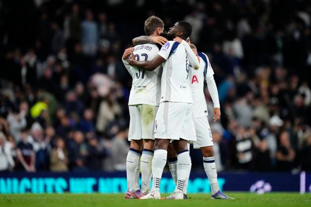 Tottenham Hotspur v Villarreal CF - UEFA Champions League 2025 26 League Phase MD1 Tottenham players celebrates the victory after winning the UEFA Champions League 2025 26 League Phase MD1 match between Tottenham Hotspur and Villarreal CF at Tottenham Hotspur Stadium on September 16, 2025 in London, England. London England United Kingdom  Copyright: xJosexBretonx originalFilename:bretonhernandez-tottenha250916_npyf8.jpg