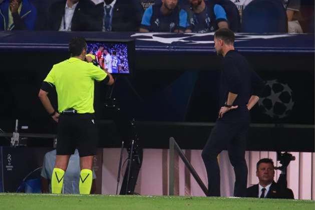 UEFA Champions League soccer match Real Madrid vs Olympique Marsella at Santiago Bernabeu Stadium in Madrid, Spain 16 September 2025 Referee at VAR 900 Cordon Press  900 CordonxPress LOF - UEFA Champions League Real Madrid vs Olympique Marsella