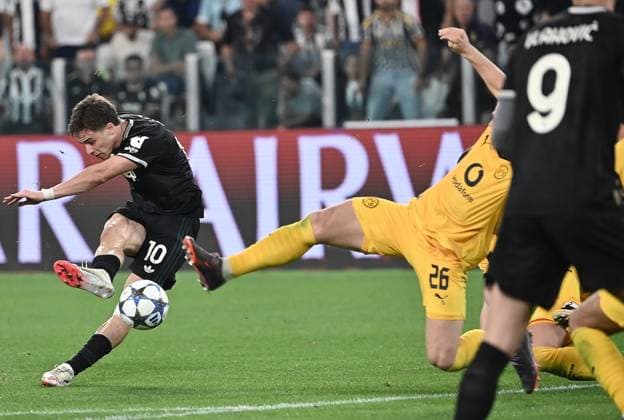 Juventus v Borussia Dortmund - UEFA Champions League TURIN, ITALY, SEPTEMBER 16: Juventus Kenan Yildiz (L) during the League phase UEFA Champions League football match between Juventus and Borussia Dortmund at the Juventus Stadium in Turin, Italy, on September 16, 2025. Isabella Bonotto Anadolu Turin Italy. Editorial use only. Please get in touch for any other usage.  Copyright: x2025xAnadoluxIsabellaxBonottox