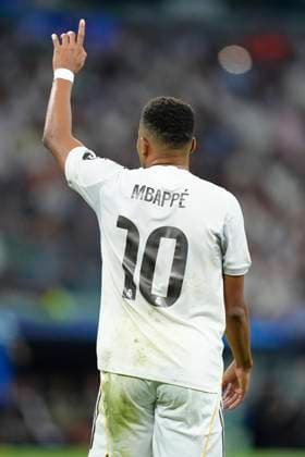 September 16, 2025, Madrid, Spain: Kylian MbappÃ of Real Madrid CF is seen during the UEFA Champions League match between Real Madrid CF and Olympique de Marseille at the Santiago BernabÃ u. Final Score; Real Madrid 2 - 1 Olympique de Marseille Madrid Spain - ZUMAs197 20250916_aaa_s197_334 Copyright: xGokhanxTanerx